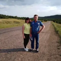 Вячеслав Антонов и Дарья Олейник - Девяностые слушать онлайн