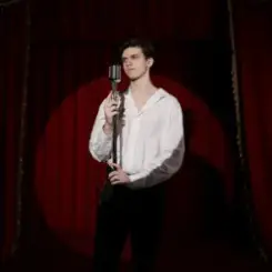 USTYM - Шепіт слушать онлайн