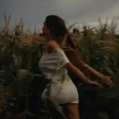 Madison Beer - Envy the Leaves слушать онлайн