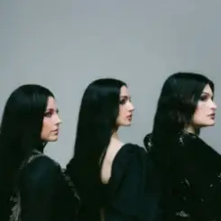 POPPY & AMY LEE & COURTNEY LAPLANTE - End of You слушать онлайн