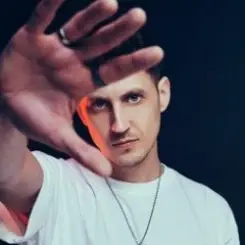 David Gravell - Timebomb слушать онлайн