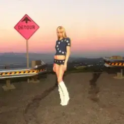 Kim Petras - Basketball слушать онлайн