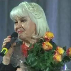 О.Павловська, Т.Горбатенко - В мого Гриця чорнi брови слушать онлайн